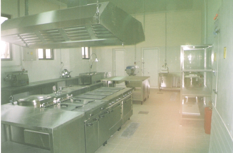 Κατασκευή ενός κτιρίου εστιατορίου – μαγειρείου στο στρατόπεδο Δαμιανού 